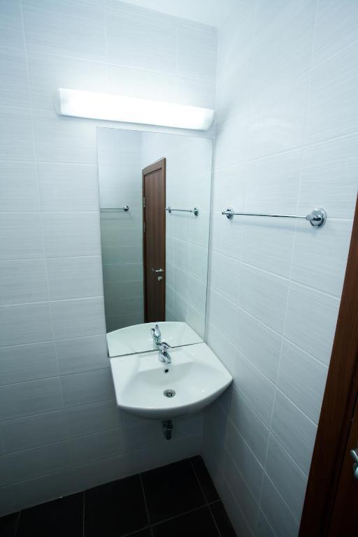 Bisser Hotel - Free Parking - Free Pool Access Baltschik Zimmer foto