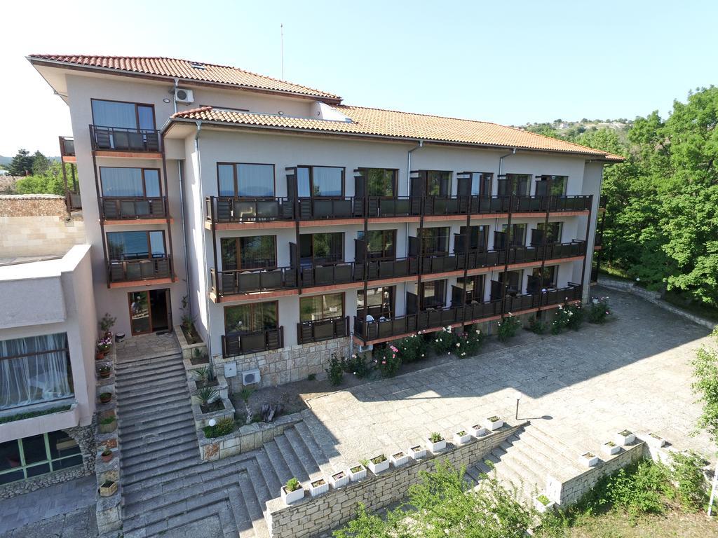 Bisser Hotel - Free Parking - Free Pool Access Baltschik Exterior foto