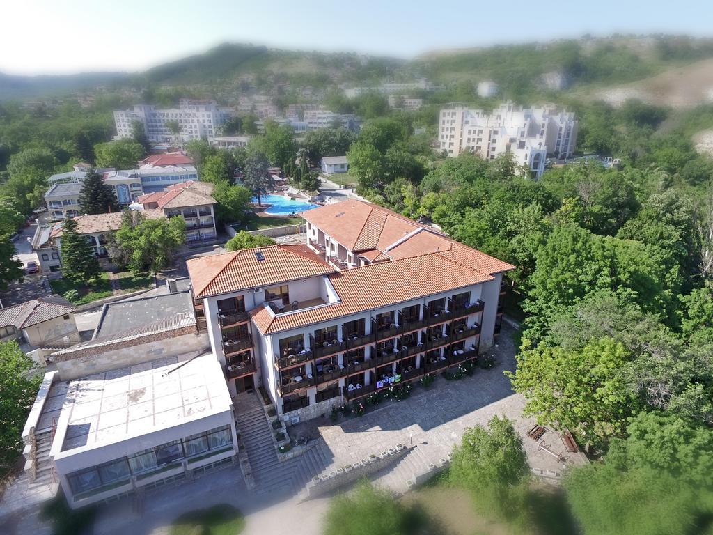 Bisser Hotel - Free Parking - Free Pool Access Baltschik Exterior foto